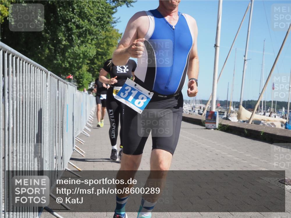 17.08.2025 - KN Förde Triathlon 2025 KatJ http://msf.ph/oto/8600289 17.08.2025 11:52:22 Laufen 295, 309, 318, 633 meine-sportfotos.de