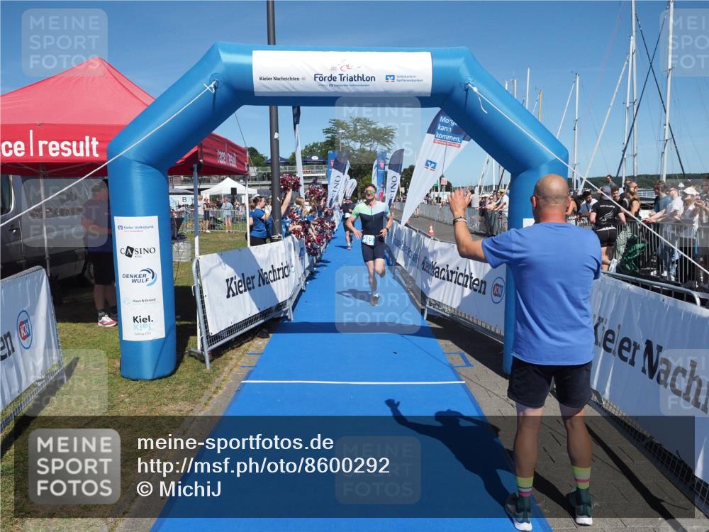 17.08.2025 - KN Förde Triathlon 2025 MichiJ http://msf.ph/oto/8600292 17.08.2025 14:05:27 Laufen 436, 482 meine-sportfotos.de