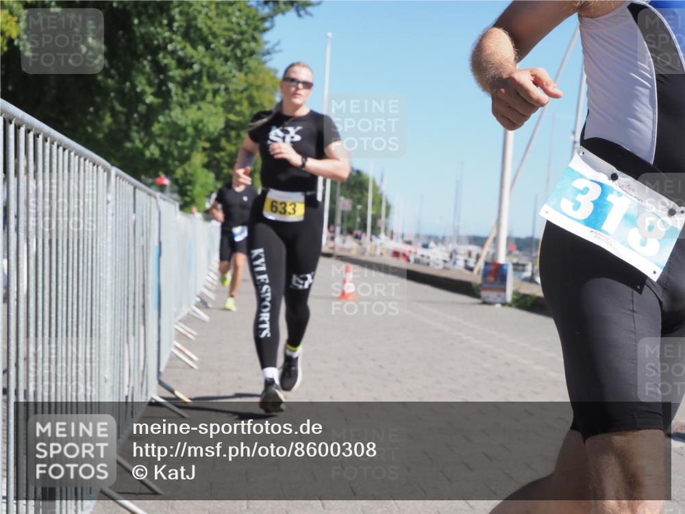 17.08.2025 - KN Förde Triathlon 2025 KatJ http://msf.ph/oto/8600308 17.08.2025 11:52:22 Laufen 295, 309, 318, 633 meine-sportfotos.de