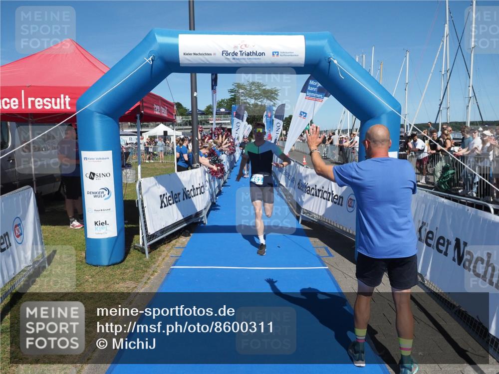 17.08.2025 - KN Förde Triathlon 2025 MichiJ http://msf.ph/oto/8600311 17.08.2025 14:05:27 Laufen 436, 482 meine-sportfotos.de