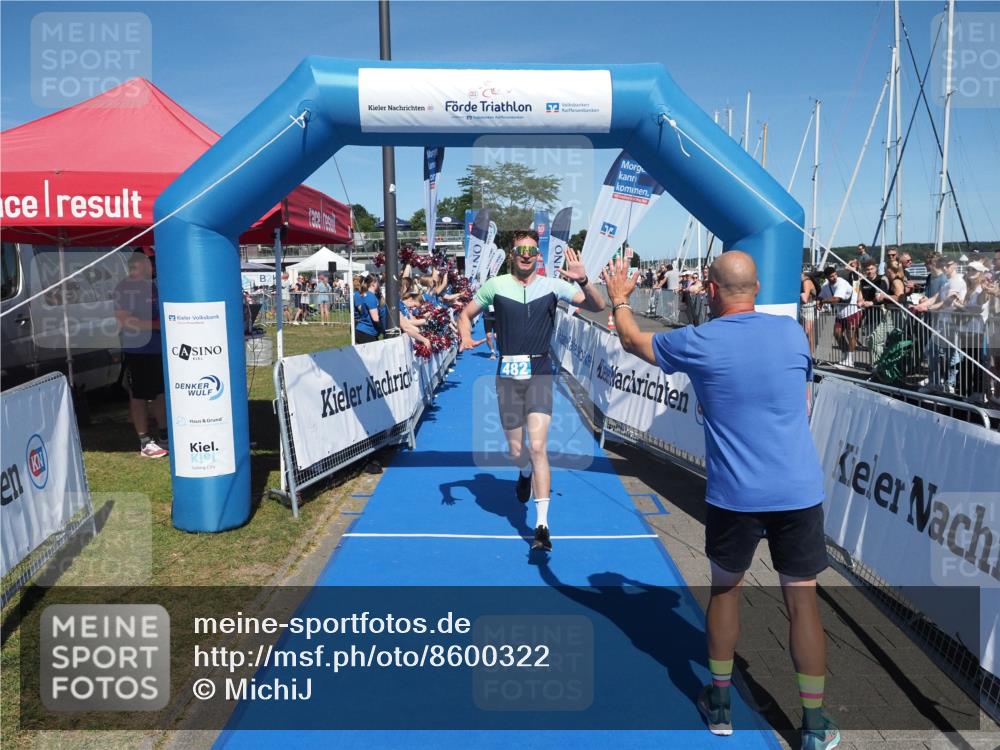 17.08.2025 - KN Förde Triathlon 2025 MichiJ http://msf.ph/oto/8600322 17.08.2025 14:05:28 Laufen 436, 482 meine-sportfotos.de