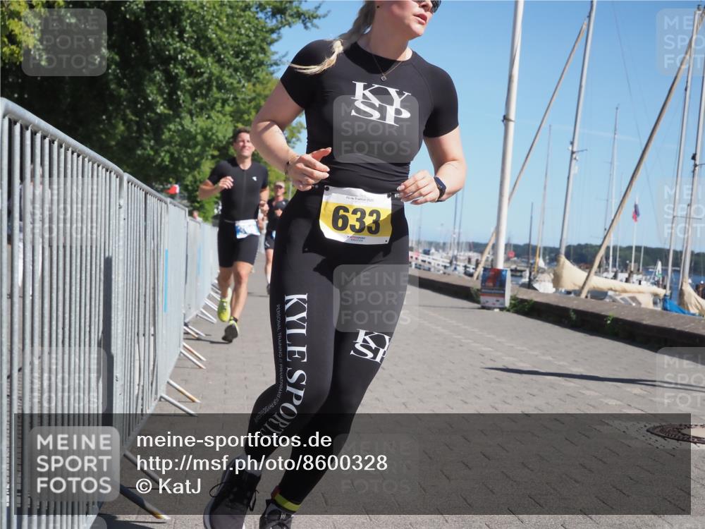 17.08.2025 - KN Förde Triathlon 2025 KatJ http://msf.ph/oto/8600328 17.08.2025 11:52:23 Laufen 295, 309, 318, 633 meine-sportfotos.de
