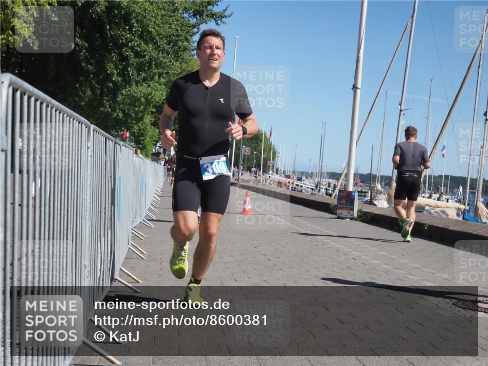 17.08.2025 - KN Förde Triathlon 2025 KatJ http://msf.ph/oto/8600381 17.08.2025 11:52:25 Laufen 284, 295, 309, 633 meine-sportfotos.de