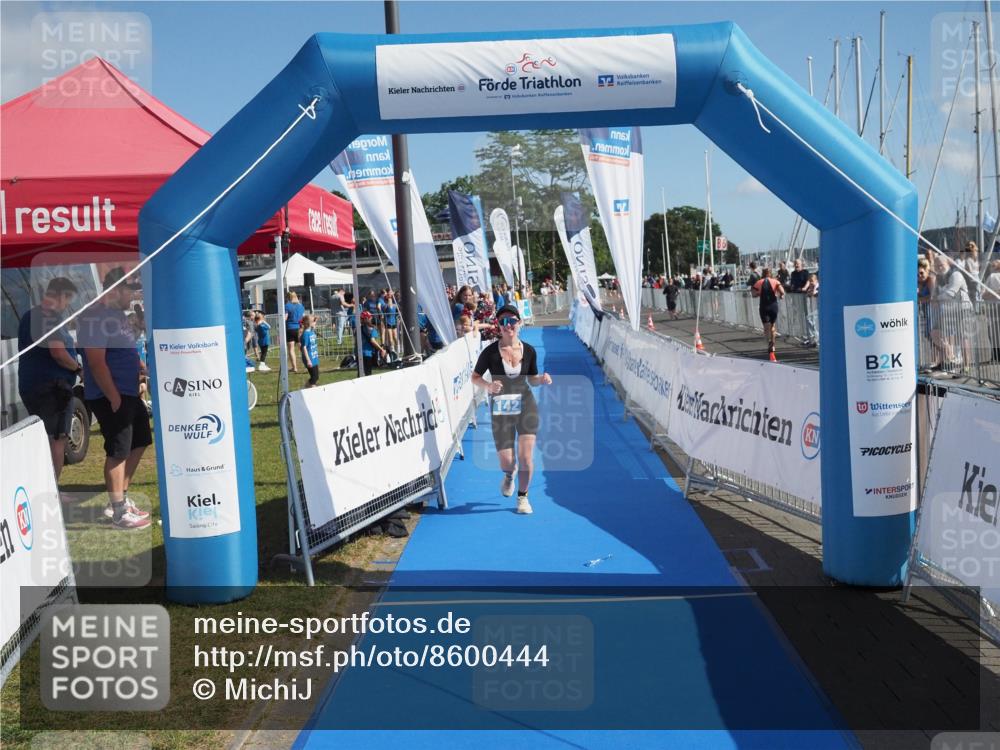 17.08.2025 - KN Förde Triathlon 2025 MichiJ http://msf.ph/oto/8600444 17.08.2025 10:47:20 Laufen 142 meine-sportfotos.de