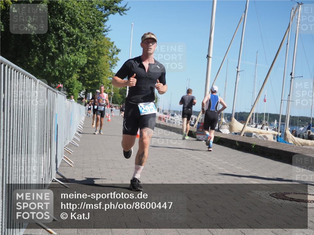 17.08.2025 - KN Förde Triathlon 2025 KatJ http://msf.ph/oto/8600447 17.08.2025 11:52:28 Laufen 284, 295, 309, 390 meine-sportfotos.de