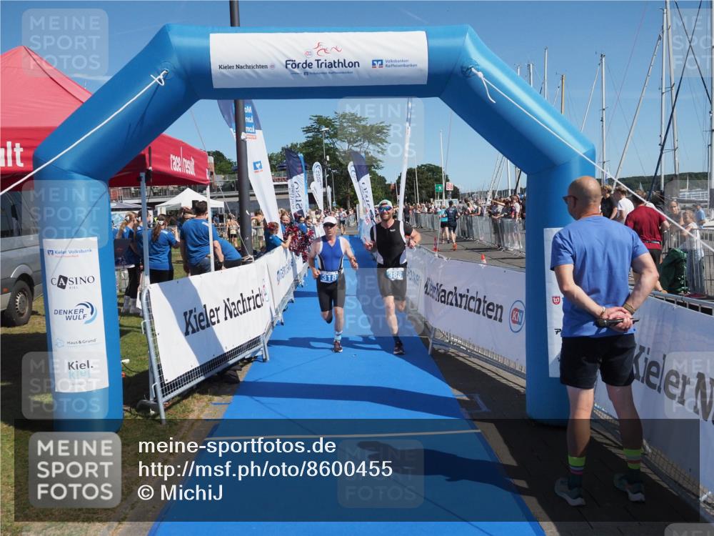 17.08.2025 - KN Förde Triathlon 2025 MichiJ http://msf.ph/oto/8600455 17.08.2025 12:16:14 Laufen 318 meine-sportfotos.de