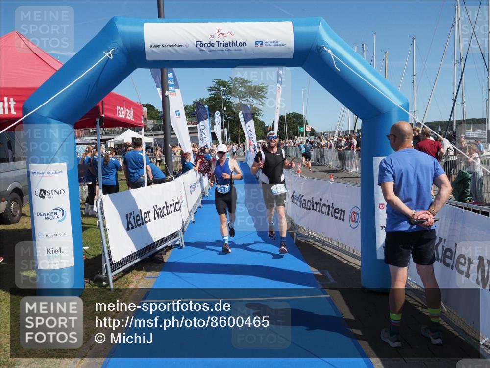 17.08.2025 - KN Förde Triathlon 2025 MichiJ http://msf.ph/oto/8600465 17.08.2025 12:16:14 Laufen 318 meine-sportfotos.de