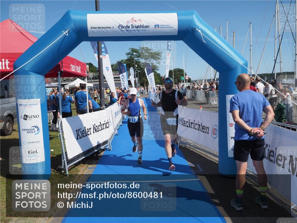 17.08.2025 - KN Förde Triathlon 2025 MichiJ http://msf.ph/oto/8600481 17.08.2025 12:16:15 Laufen 318 meine-sportfotos.de