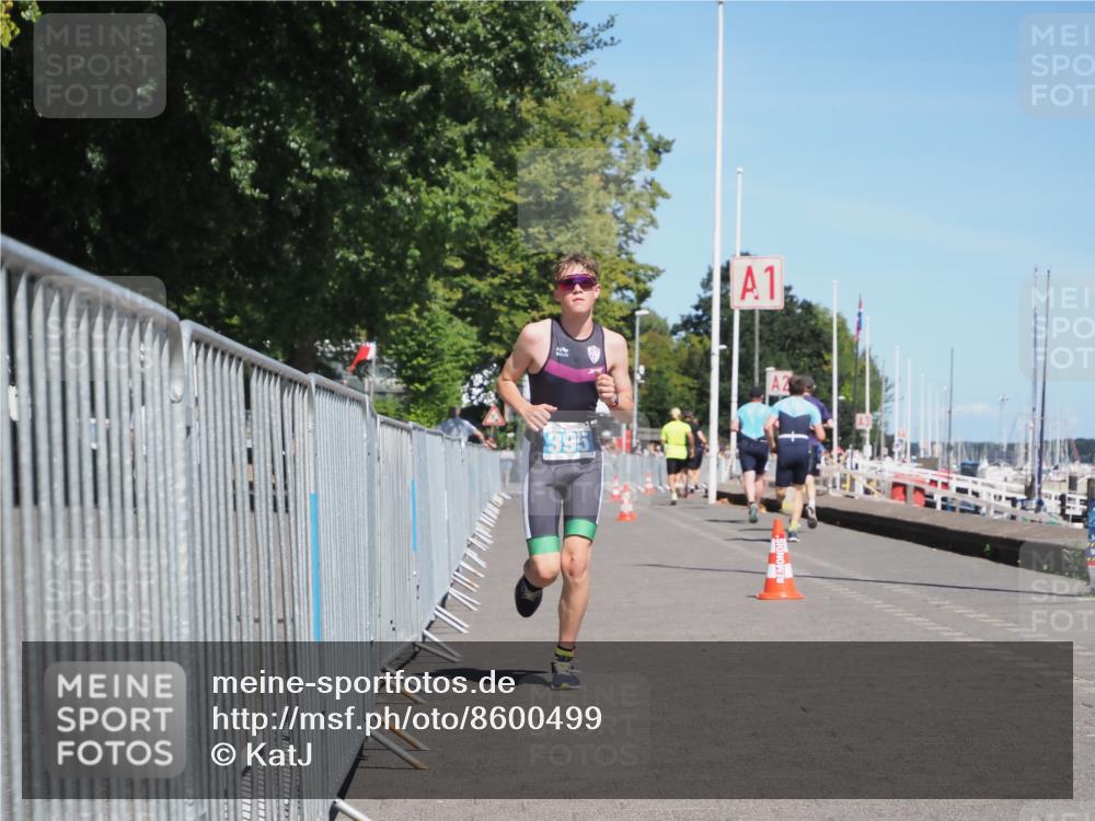 17.08.2025 - KN Förde Triathlon 2025 KatJ http://msf.ph/oto/8600499 17.08.2025 13:41:34 Laufen 395, 445 meine-sportfotos.de