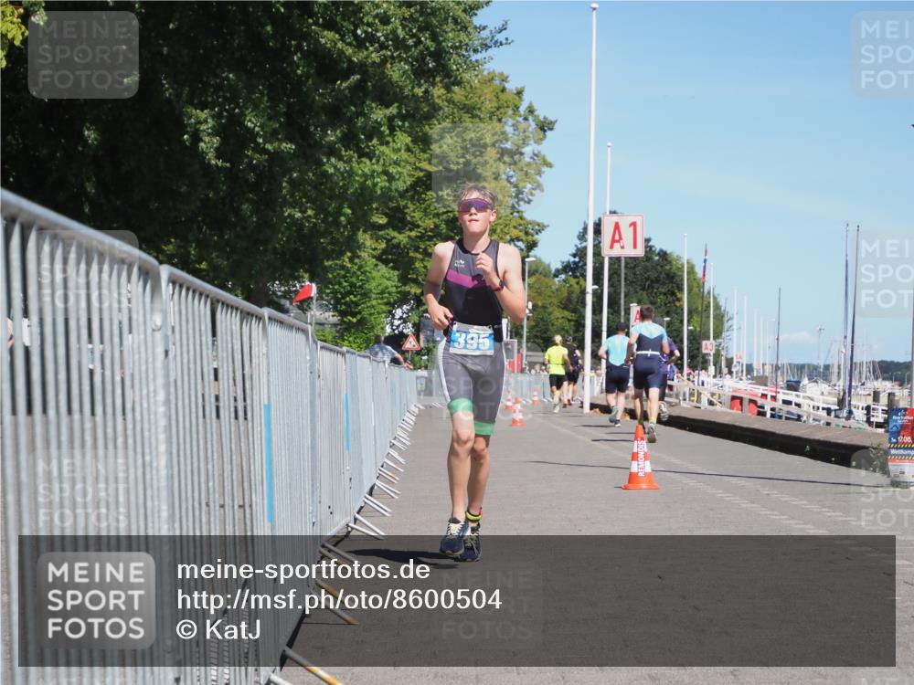17.08.2025 - KN Förde Triathlon 2025 KatJ http://msf.ph/oto/8600504 17.08.2025 13:41:34 Laufen 395, 445 meine-sportfotos.de