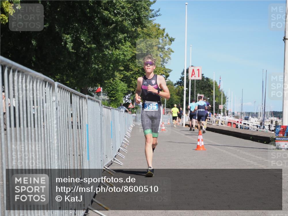 17.08.2025 - KN Förde Triathlon 2025 KatJ http://msf.ph/oto/8600510 17.08.2025 13:41:34 Laufen 395, 445 meine-sportfotos.de