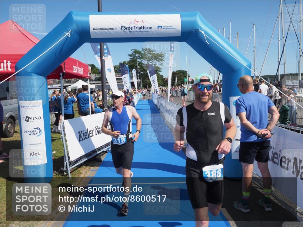 17.08.2025 - KN Förde Triathlon 2025 MichiJ http://msf.ph/oto/8600517 17.08.2025 12:16:15 Laufen 318 meine-sportfotos.de