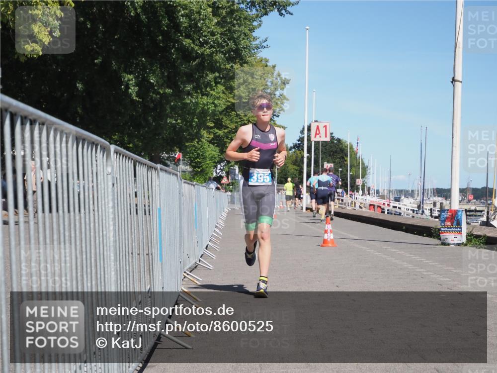 17.08.2025 - KN Förde Triathlon 2025 KatJ http://msf.ph/oto/8600525 17.08.2025 13:41:35 Laufen 395, 445 meine-sportfotos.de