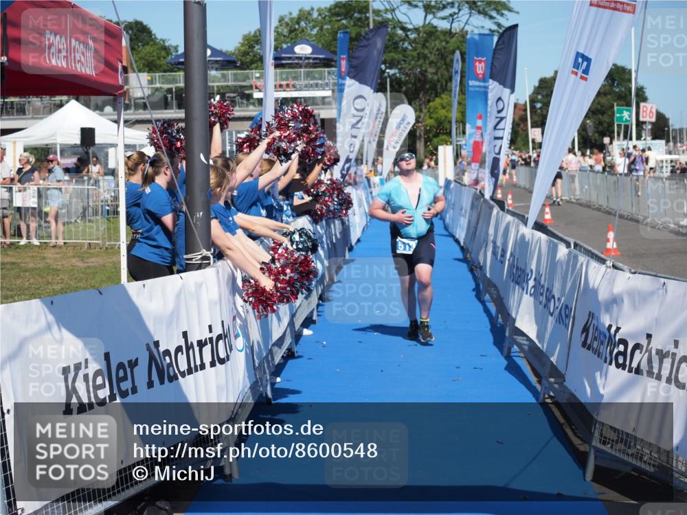 17.08.2025 - KN Förde Triathlon 2025 MichiJ http://msf.ph/oto/8600548 17.08.2025 14:05:40 Laufen 519 meine-sportfotos.de