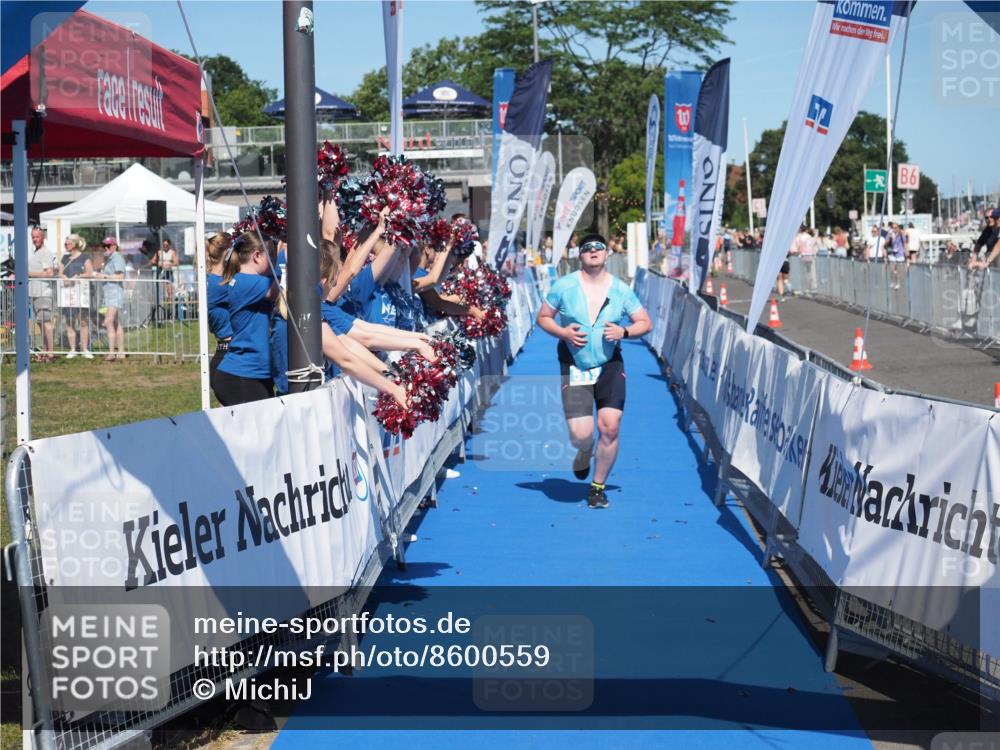 17.08.2025 - KN Förde Triathlon 2025 MichiJ http://msf.ph/oto/8600559 17.08.2025 14:05:40 Laufen 519 meine-sportfotos.de