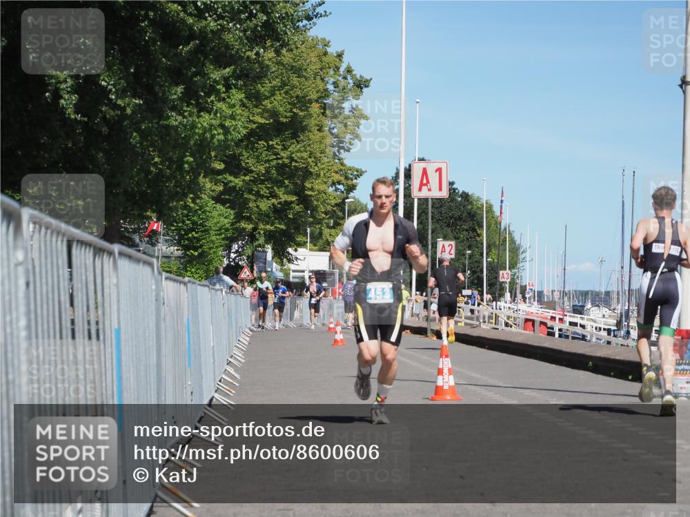 17.08.2025 - KN Förde Triathlon 2025 KatJ http://msf.ph/oto/8600606 17.08.2025 13:41:44 Laufen 453 meine-sportfotos.de