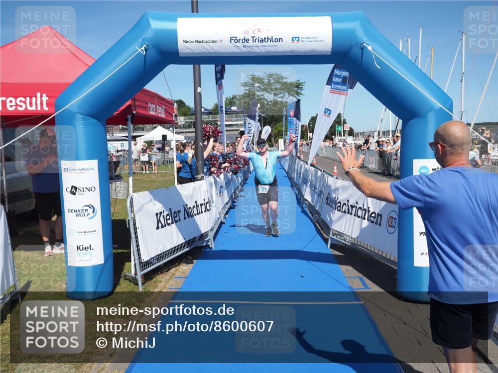 17.08.2025 - KN Förde Triathlon 2025 MichiJ http://msf.ph/oto/8600607 17.08.2025 14:05:41 Laufen 519 meine-sportfotos.de