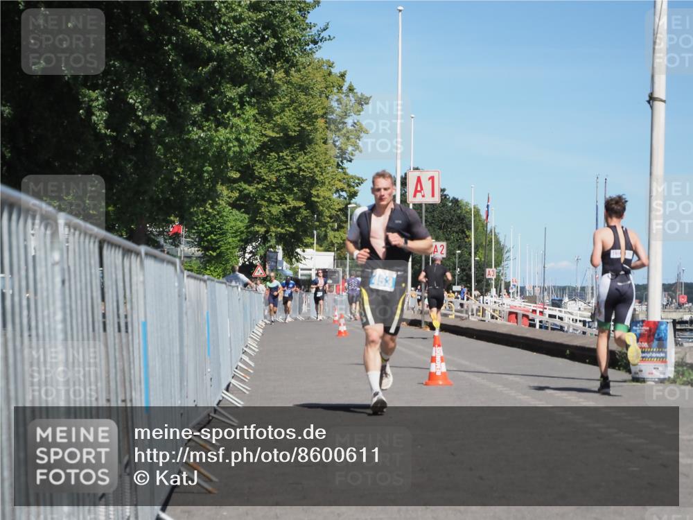 17.08.2025 - KN Förde Triathlon 2025 KatJ http://msf.ph/oto/8600611 17.08.2025 13:41:44 Laufen 453 meine-sportfotos.de