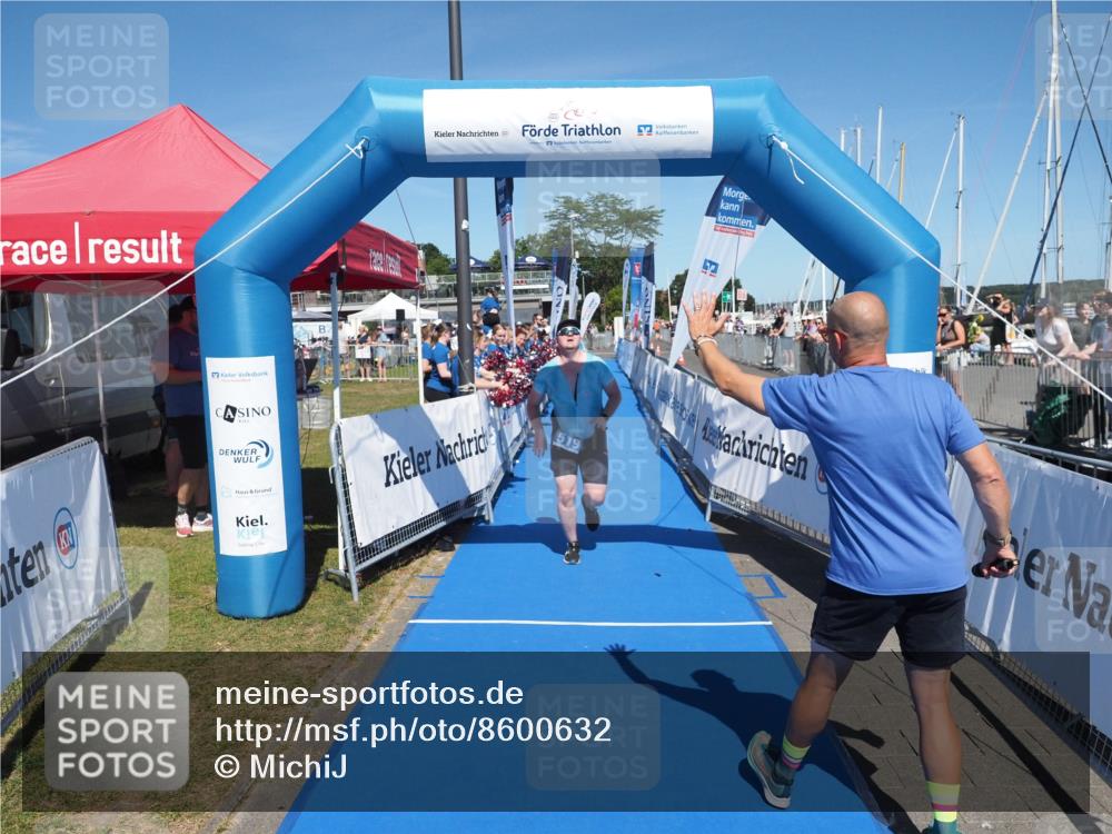 17.08.2025 - KN Förde Triathlon 2025 MichiJ http://msf.ph/oto/8600632 17.08.2025 14:05:42 Laufen 519 meine-sportfotos.de