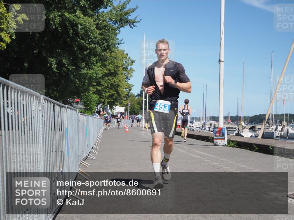 17.08.2025 - KN Förde Triathlon 2025 KatJ http://msf.ph/oto/8600691 17.08.2025 13:41:46 Laufen 453 meine-sportfotos.de