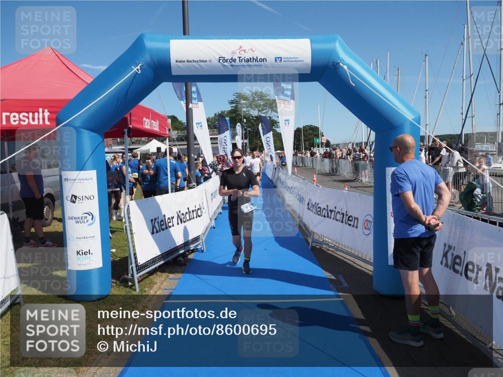17.08.2025 - KN Förde Triathlon 2025 MichiJ http://msf.ph/oto/8600695 17.08.2025 12:16:31 Laufen 299, 327, 341, 632 meine-sportfotos.de