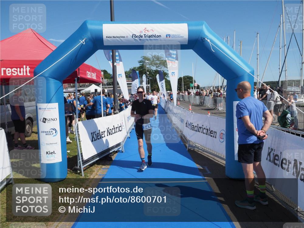 17.08.2025 - KN Förde Triathlon 2025 MichiJ http://msf.ph/oto/8600701 17.08.2025 12:16:31 Laufen 299, 327, 341, 632 meine-sportfotos.de