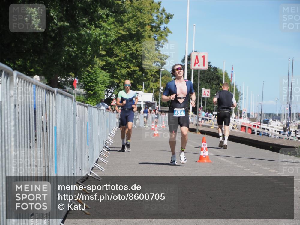 17.08.2025 - KN Förde Triathlon 2025 KatJ http://msf.ph/oto/8600705 17.08.2025 13:41:57 Laufen 454, 477, 546 meine-sportfotos.de