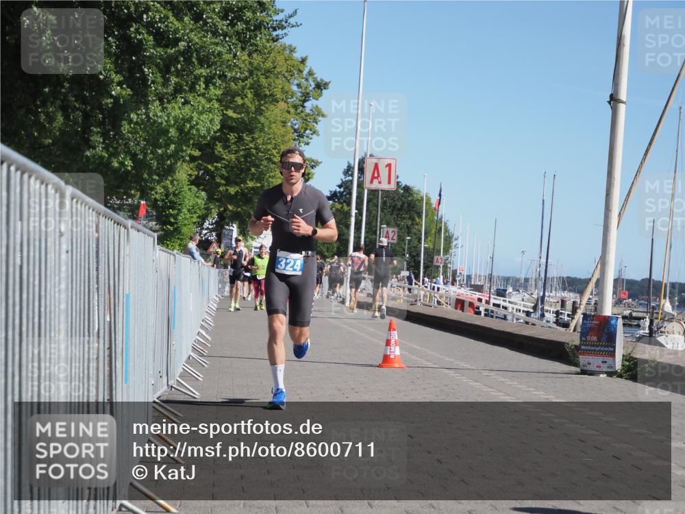 17.08.2025 - KN Förde Triathlon 2025 KatJ http://msf.ph/oto/8600711 17.08.2025 11:52:50 Laufen 324 meine-sportfotos.de