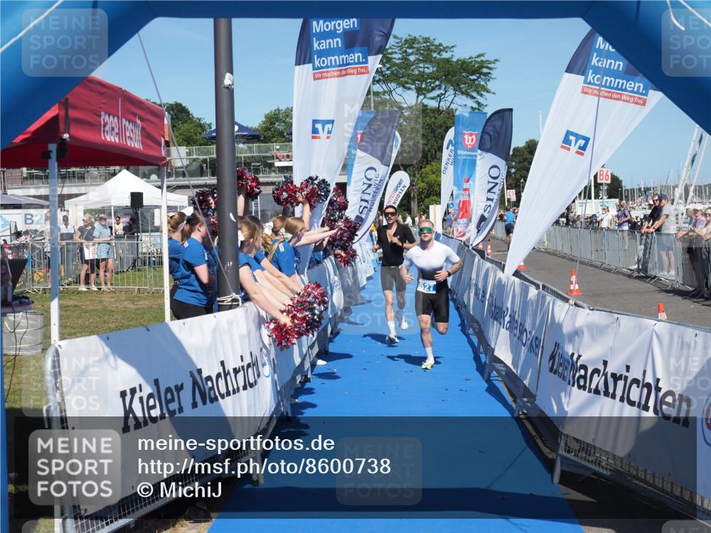 17.08.2025 - KN Förde Triathlon 2025 MichiJ http://msf.ph/oto/8600738 17.08.2025 14:05:57 Laufen 517, 527 meine-sportfotos.de