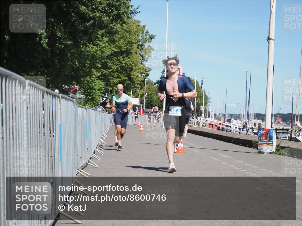 17.08.2025 - KN Förde Triathlon 2025 KatJ http://msf.ph/oto/8600746 17.08.2025 13:41:58 Laufen 454, 477, 546 meine-sportfotos.de