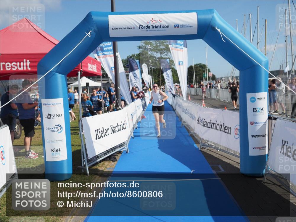 17.08.2025 - KN Förde Triathlon 2025 MichiJ http://msf.ph/oto/8600806 17.08.2025 10:49:09 Laufen 230 meine-sportfotos.de