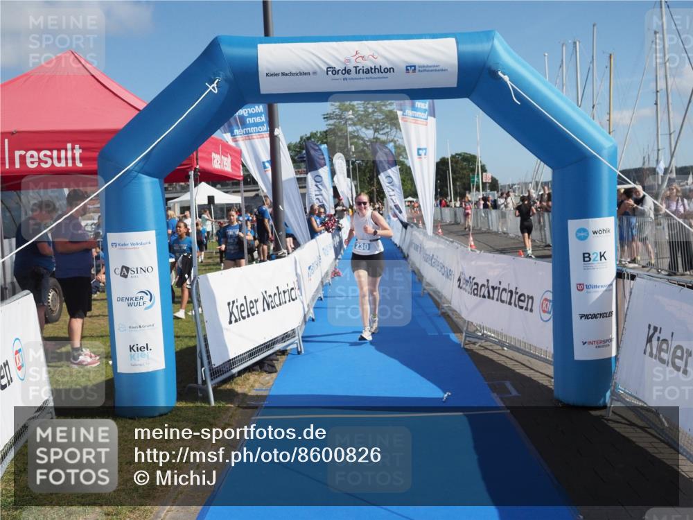 17.08.2025 - KN Förde Triathlon 2025 MichiJ http://msf.ph/oto/8600826 17.08.2025 10:49:09 Laufen 230 meine-sportfotos.de