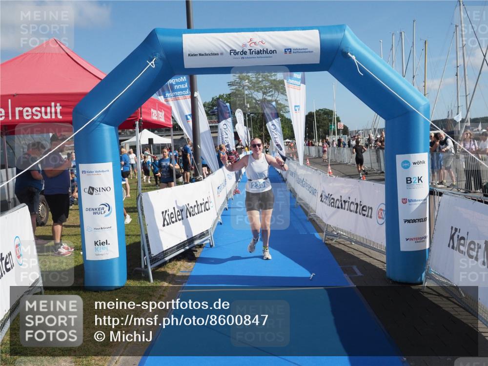 17.08.2025 - KN Förde Triathlon 2025 MichiJ http://msf.ph/oto/8600847 17.08.2025 10:49:10 Laufen 230 meine-sportfotos.de