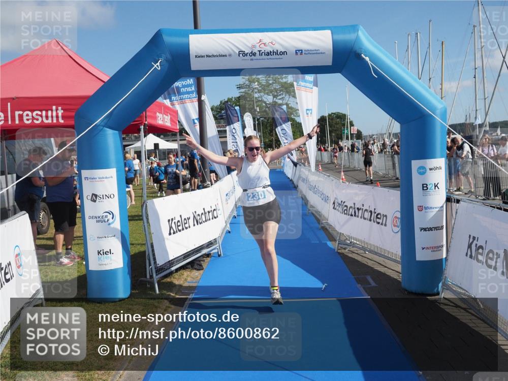 17.08.2025 - KN Förde Triathlon 2025 MichiJ http://msf.ph/oto/8600862 17.08.2025 10:49:10 Laufen 230 meine-sportfotos.de