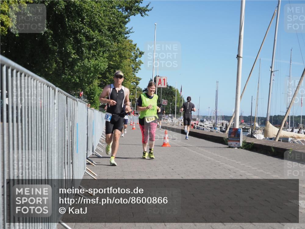 17.08.2025 - KN Förde Triathlon 2025 KatJ http://msf.ph/oto/8600866 17.08.2025 11:53:03 Laufen 300, 312, 607 meine-sportfotos.de