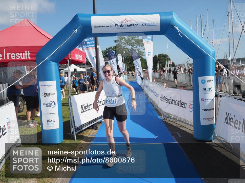17.08.2025 - KN Förde Triathlon 2025 MichiJ http://msf.ph/oto/8600876 17.08.2025 10:49:11 Laufen 230 meine-sportfotos.de