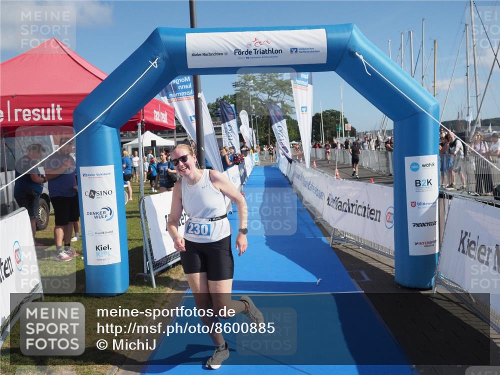 17.08.2025 - KN Förde Triathlon 2025 MichiJ http://msf.ph/oto/8600885 17.08.2025 10:49:11 Laufen 230 meine-sportfotos.de