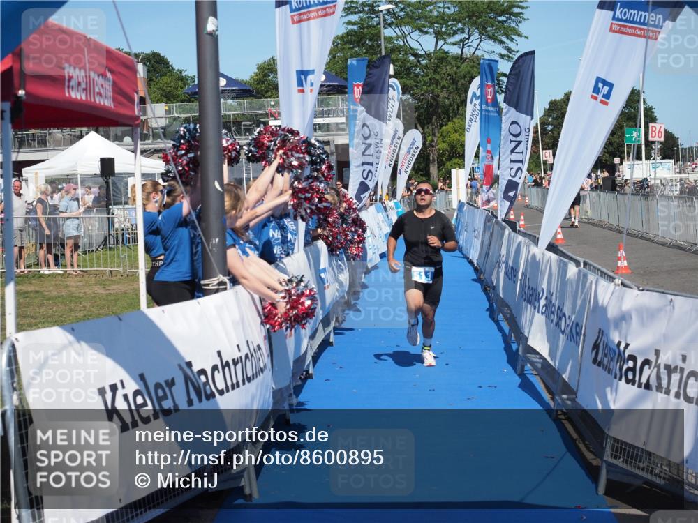 17.08.2025 - KN Förde Triathlon 2025 MichiJ http://msf.ph/oto/8600895 17.08.2025 14:06:11 Laufen 511 meine-sportfotos.de