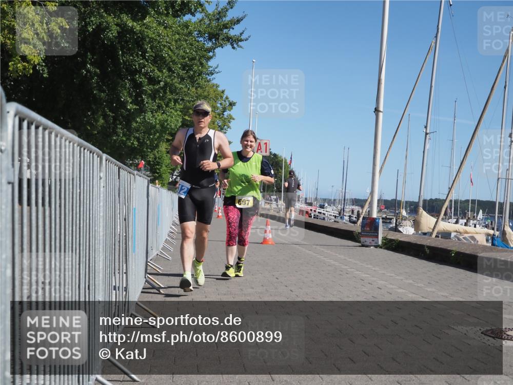17.08.2025 - KN Förde Triathlon 2025 KatJ http://msf.ph/oto/8600899 17.08.2025 11:53:04 Laufen 300, 312, 607 meine-sportfotos.de