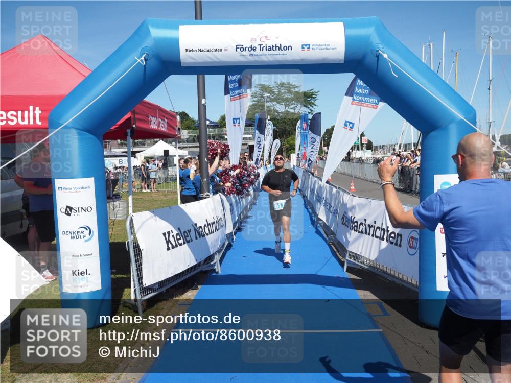 17.08.2025 - KN Förde Triathlon 2025 MichiJ http://msf.ph/oto/8600938 17.08.2025 14:06:12 Laufen 511 meine-sportfotos.de