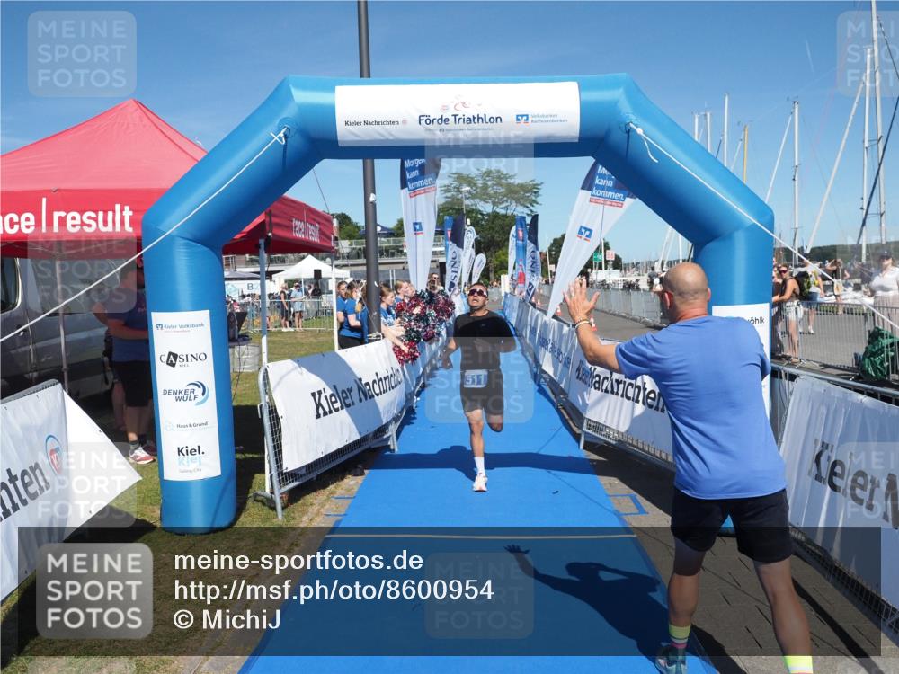 17.08.2025 - KN Förde Triathlon 2025 MichiJ http://msf.ph/oto/8600954 17.08.2025 14:06:12 Laufen 511 meine-sportfotos.de