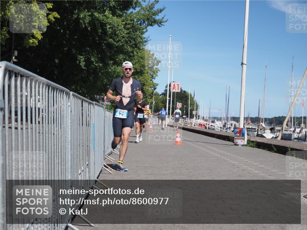 17.08.2025 - KN Förde Triathlon 2025 KatJ http://msf.ph/oto/8600977 17.08.2025 13:42:18 Laufen 425, 470, 512, 513, 528 meine-sportfotos.de