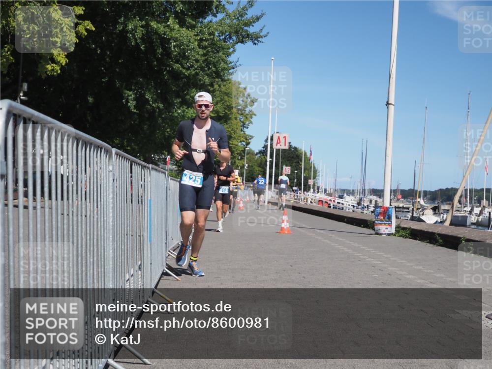17.08.2025 - KN Förde Triathlon 2025 KatJ http://msf.ph/oto/8600981 17.08.2025 13:42:18 Laufen 425, 470, 512, 513, 528 meine-sportfotos.de
