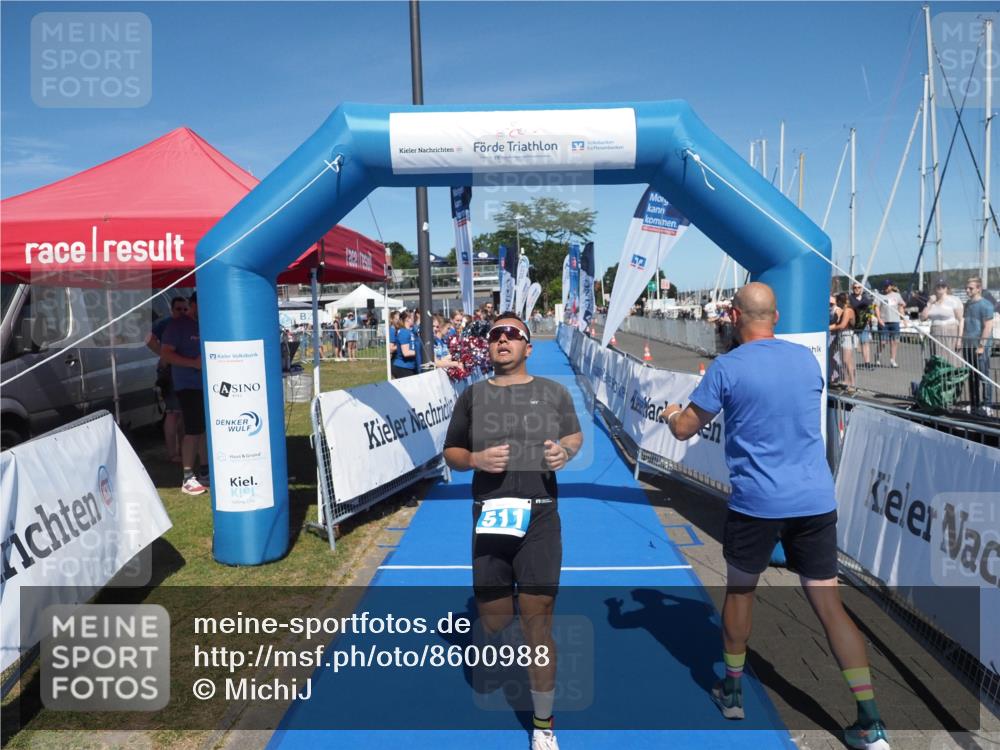 17.08.2025 - KN Förde Triathlon 2025 MichiJ http://msf.ph/oto/8600988 17.08.2025 14:06:14 Laufen 511 meine-sportfotos.de