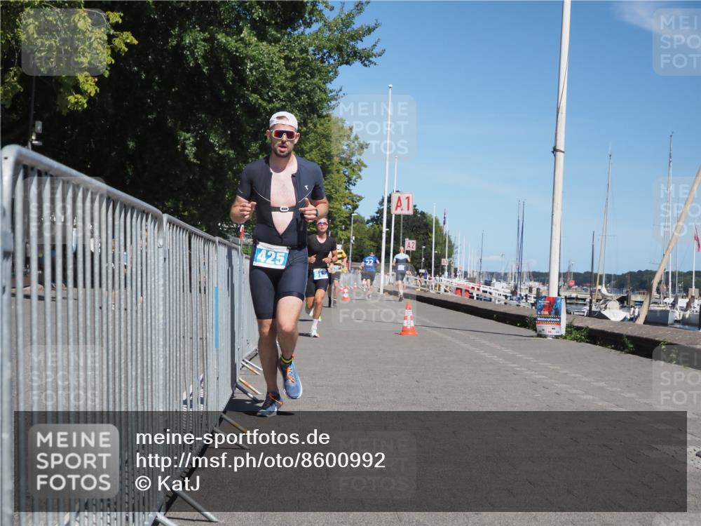 17.08.2025 - KN Förde Triathlon 2025 KatJ http://msf.ph/oto/8600992 17.08.2025 13:42:18 Laufen 425, 470, 512, 513, 528 meine-sportfotos.de