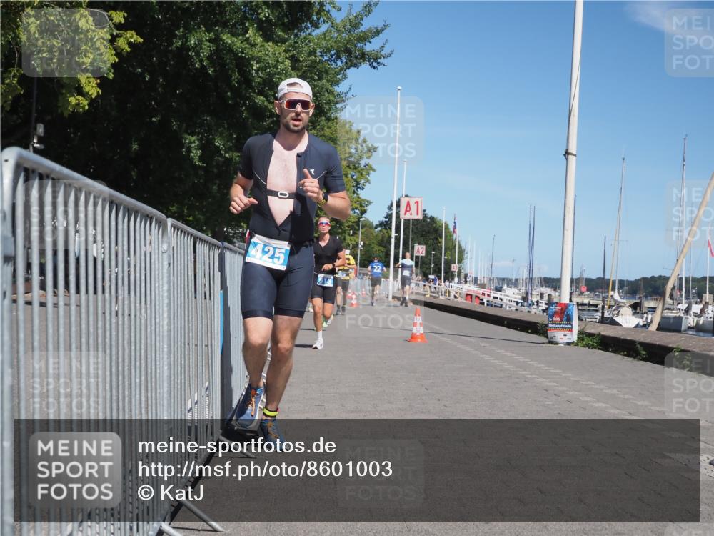 17.08.2025 - KN Förde Triathlon 2025 KatJ http://msf.ph/oto/8601003 17.08.2025 13:42:19 Laufen 425, 470, 512, 513, 528 meine-sportfotos.de
