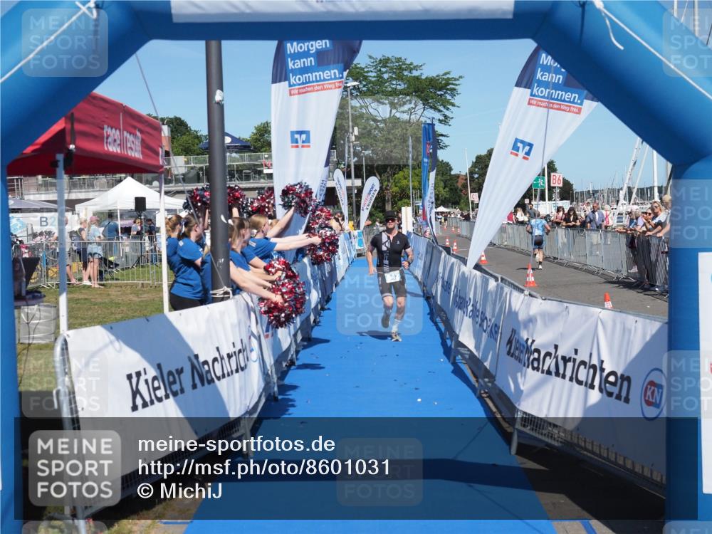 17.08.2025 - KN Förde Triathlon 2025 MichiJ http://msf.ph/oto/8601031 17.08.2025 14:06:57 Laufen 542 meine-sportfotos.de