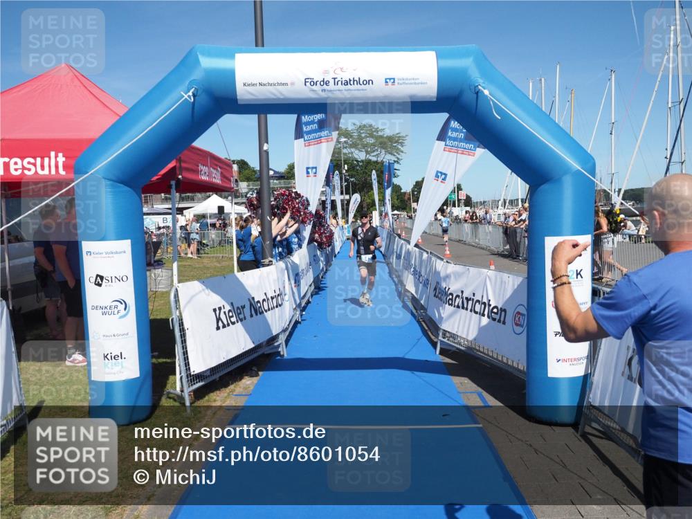 17.08.2025 - KN Förde Triathlon 2025 MichiJ http://msf.ph/oto/8601054 17.08.2025 14:06:58 Laufen 542 meine-sportfotos.de