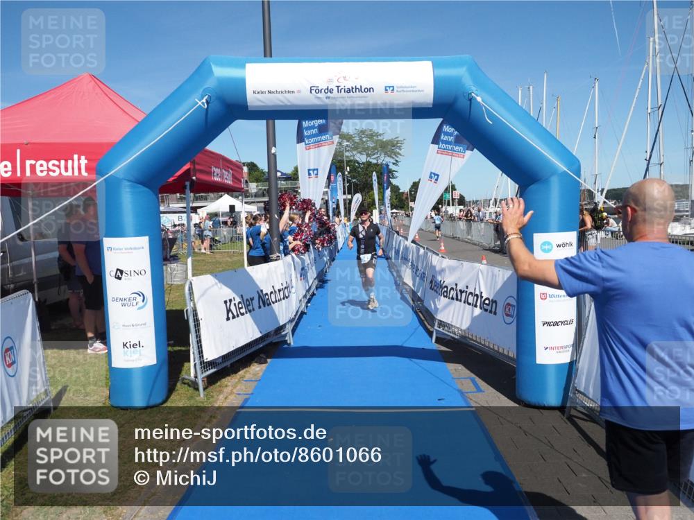 17.08.2025 - KN Förde Triathlon 2025 MichiJ http://msf.ph/oto/8601066 17.08.2025 14:06:58 Laufen 542 meine-sportfotos.de