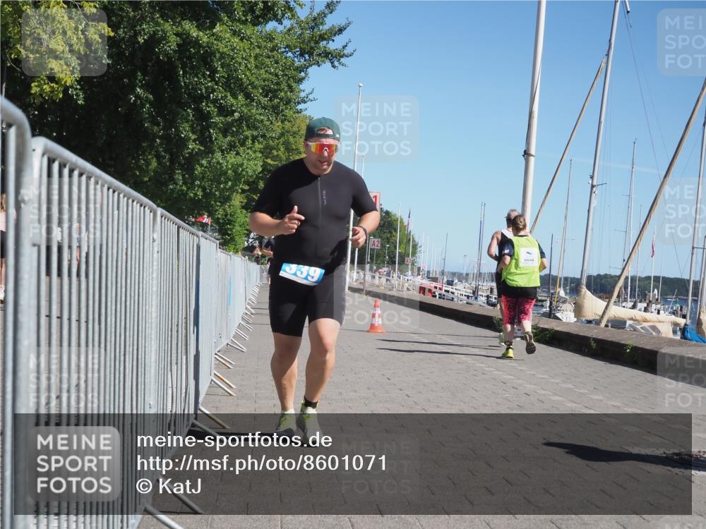 17.08.2025 - KN Förde Triathlon 2025 KatJ http://msf.ph/oto/8601071 17.08.2025 11:53:13 Laufen 300, 339, 341, 379 meine-sportfotos.de